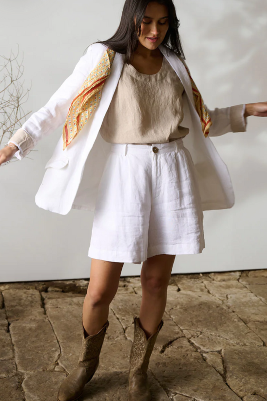 'Capri' Linen Shorts - White & Natural
