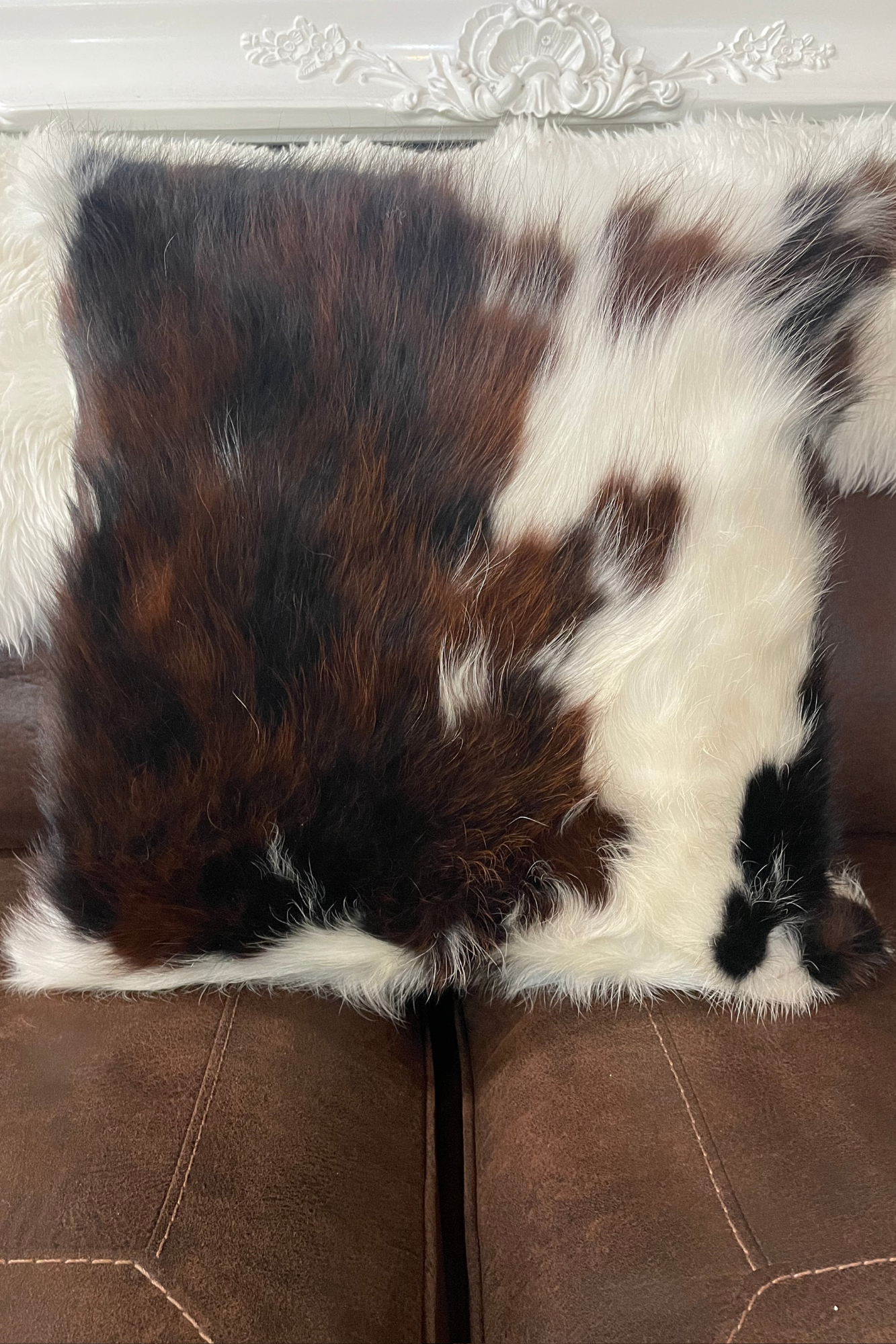 Cowhide Cushion - Natural 01