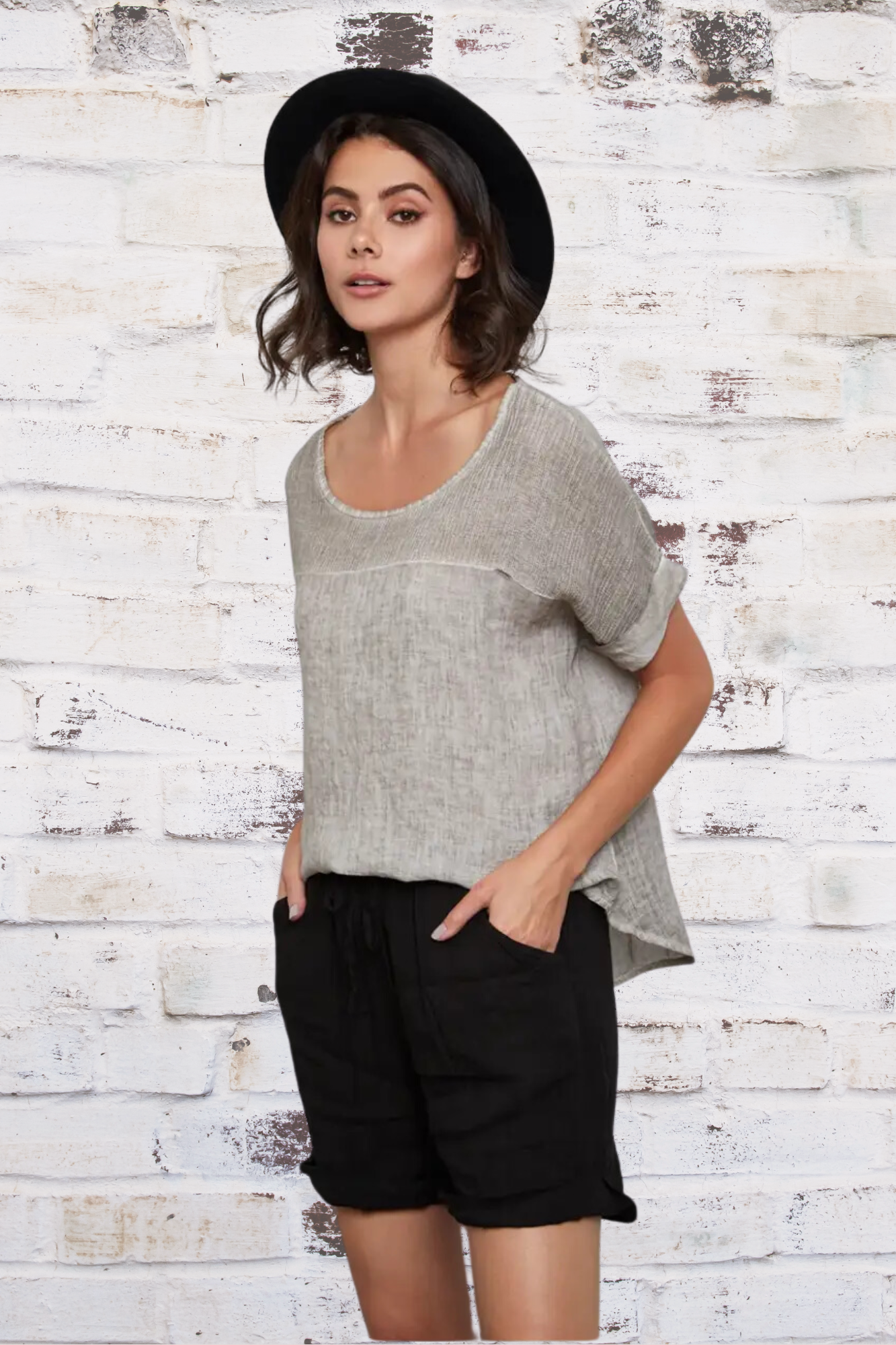 'Sara' Linen Top