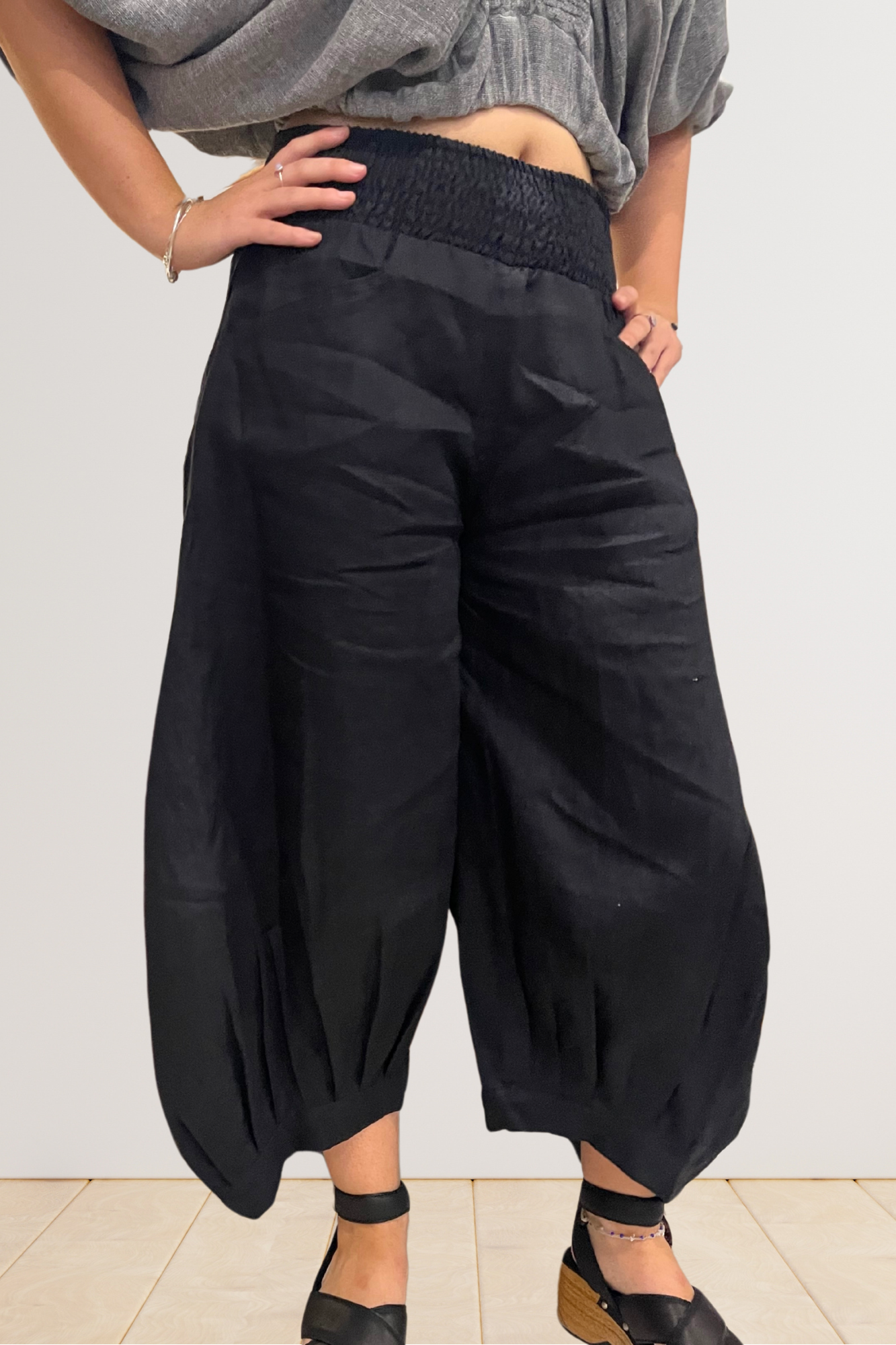 'Hannah' Linen Genie Pant - Black